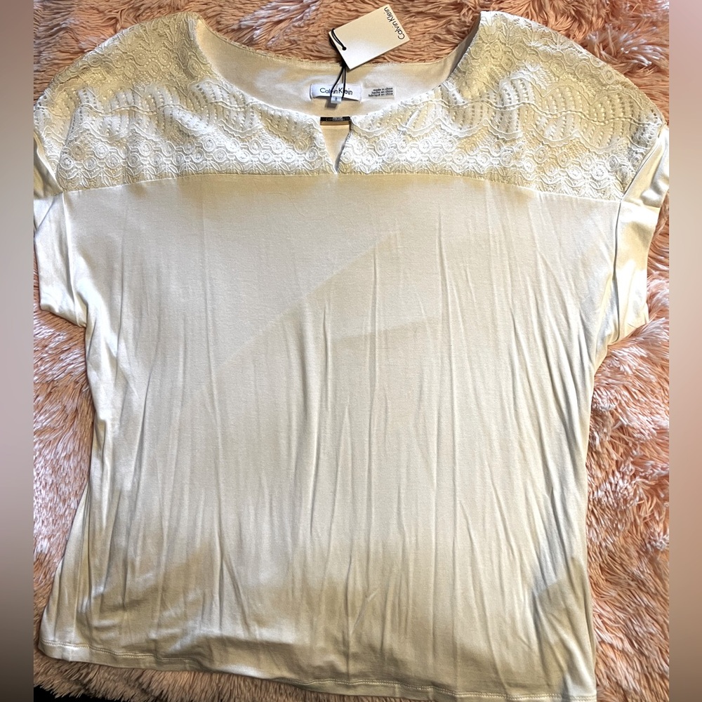 Calvin Klein short sleeve lace detail